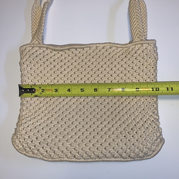 Vintage Handmade Boho Cream Crocheted Purse - Picture 6 of 7